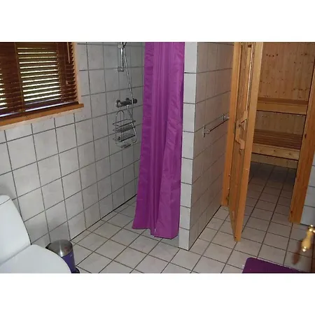 Holiday home Beautiful In W/ Sauna, Wifi And 3 Bedrooms *